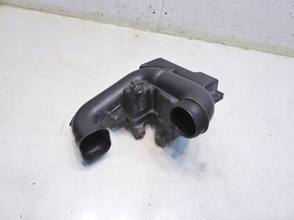 фото №7, Резонатор повітря hyundai i40 1.7 crdi