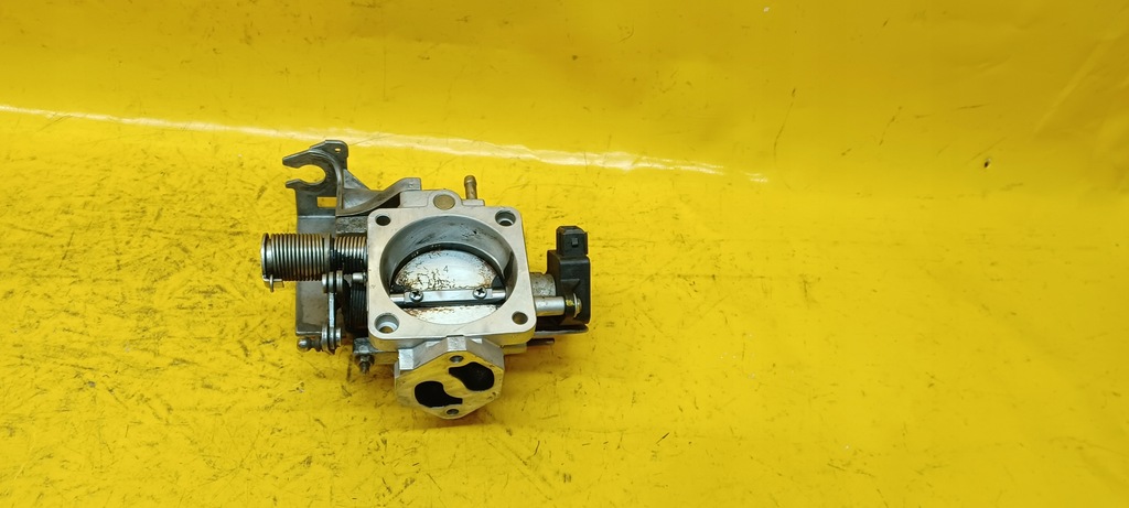 фото №9, Дросельна заслінка vectra b 1,8 2,0b 90499468