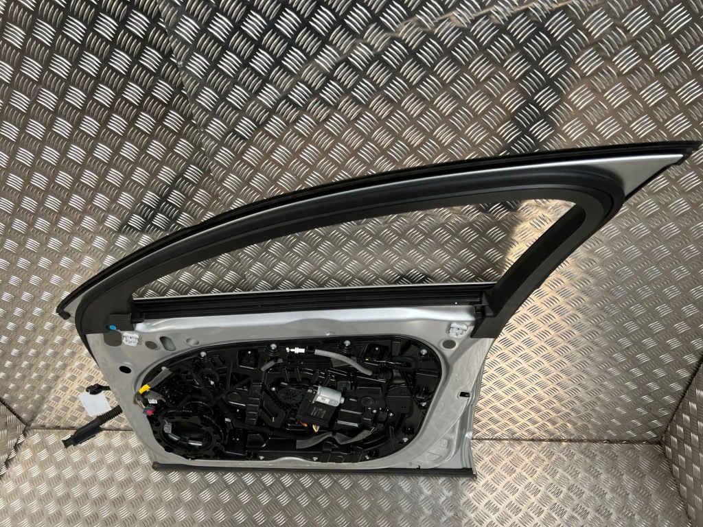 фото №13, Volvo xc60 2018 права сторона двері передні