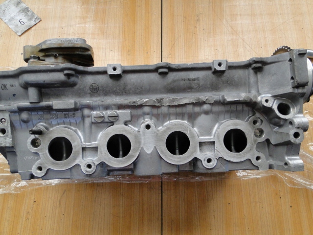 Головка цилиндров hyundai kia 2.0 16v g4nc i40 ix35 sportage carens в Украине