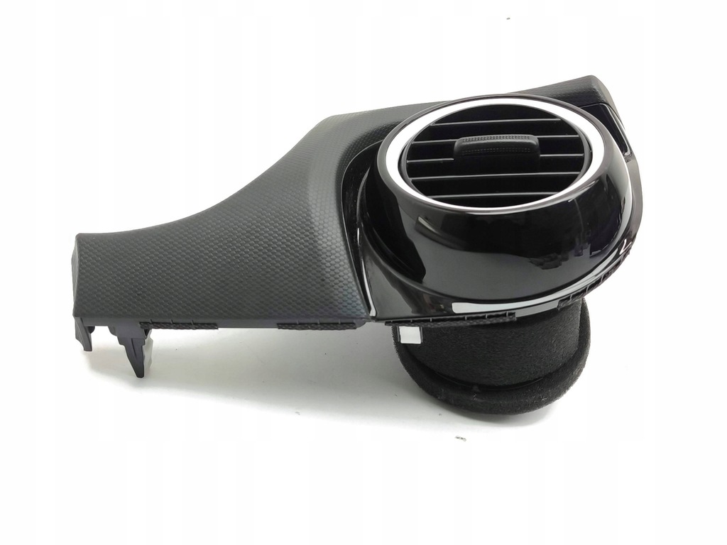 фото №8, Hyundai kona i 2020 права сторона бічна решітка обдув панелі приладової панелі