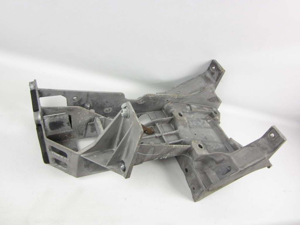 фото №1, Кронштейн педалей педаль corvette c6