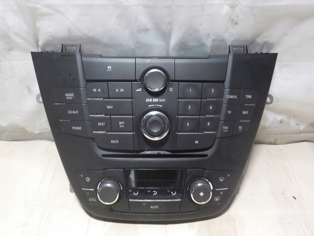 фото №1, Opel insignia 2.0d 2011r. панель кондиціонера з радіо 13273095
