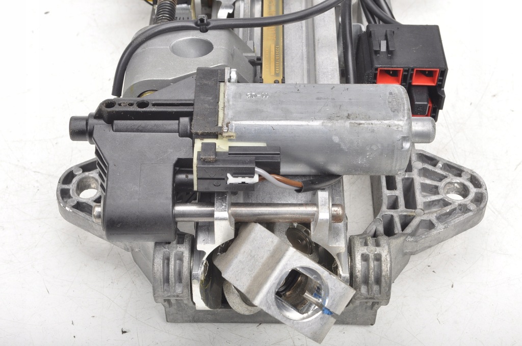 фото №7, Xj x351 колонка рулевая 2w93-3c529-an uk