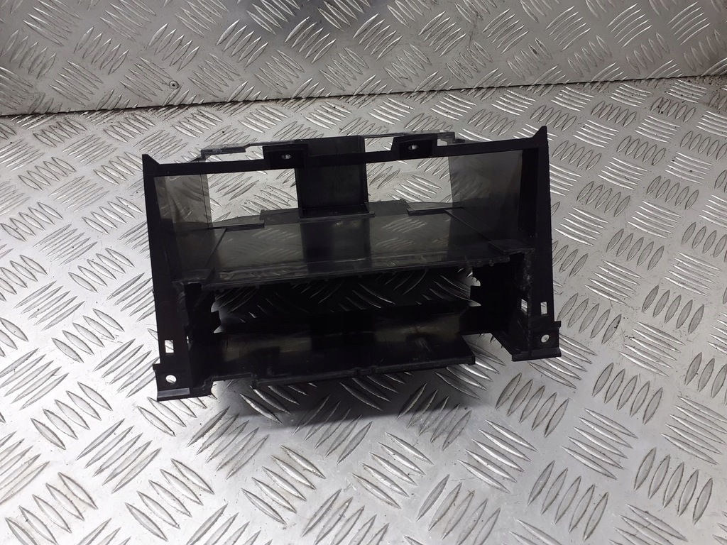 фото №1, Рамка радіо mercedes w168