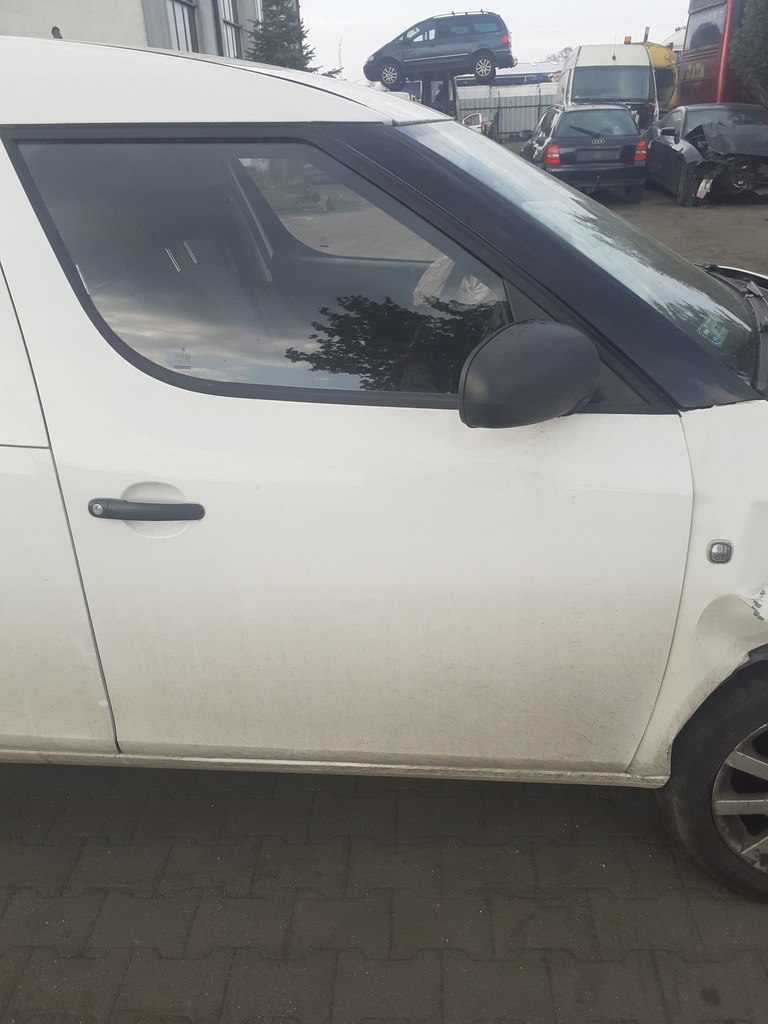 фото №1, Дверь правый перед skoda praktik roomster