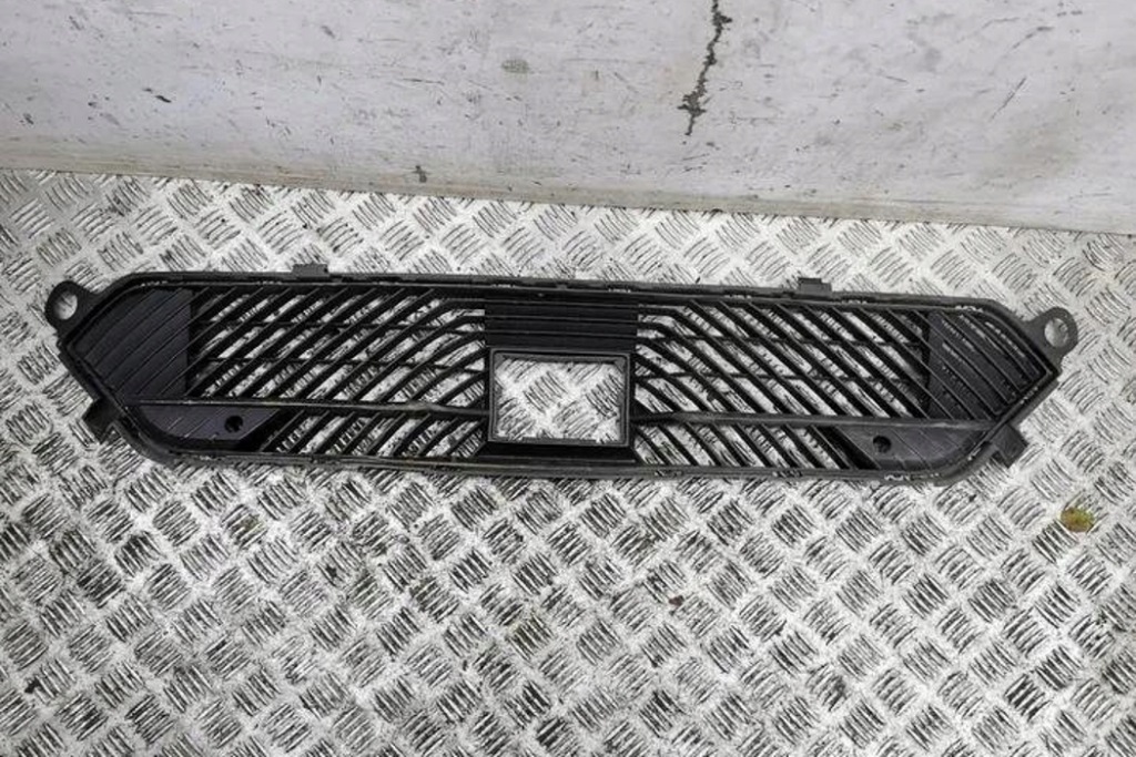 фото №8, Решётка бампера средняя citroën c4 iii ba_, bb_, bc_ 99931821 electric