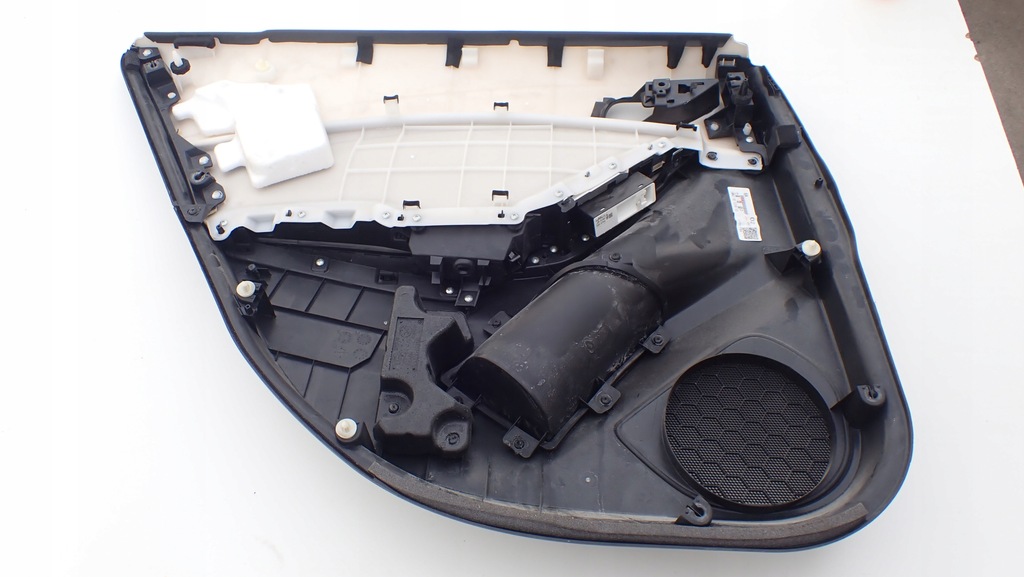 фото №10, Обшивка задняя правый mazda 6 iii gj sedan