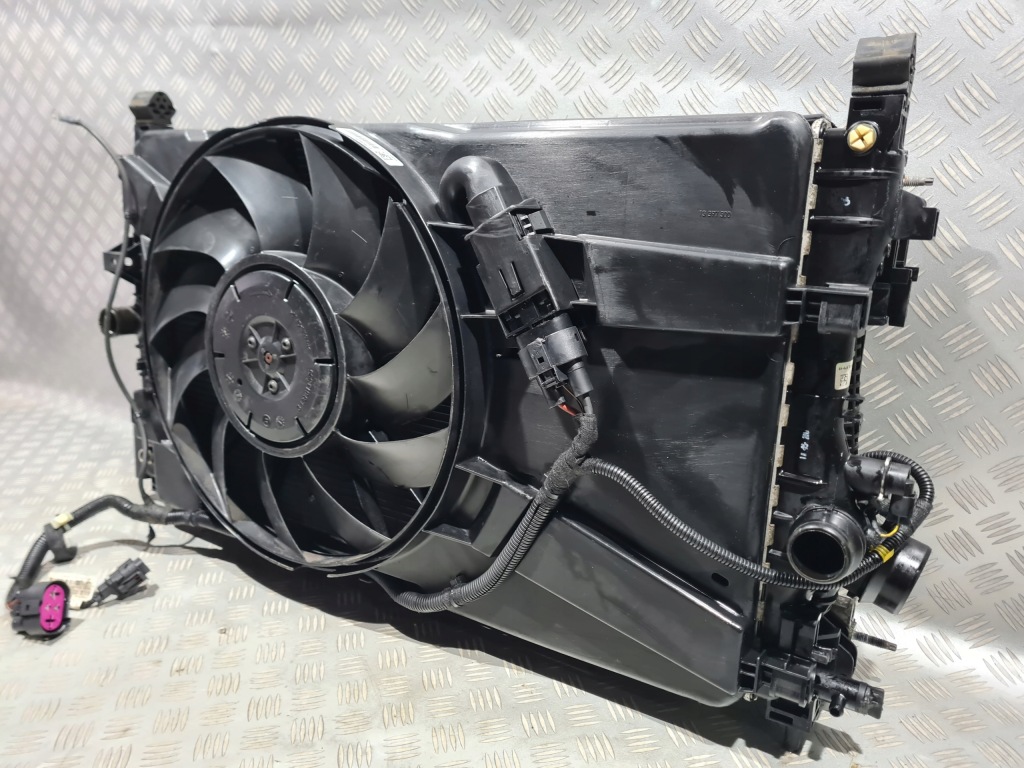 Радіатор вентилятор інтеркулер комплект автоматична коробка передач zafira c 2.0 cdti b20dth Недорого