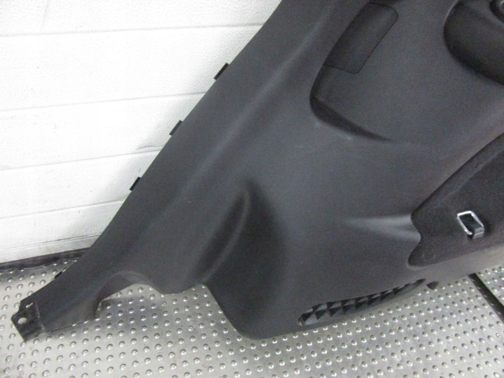 фото №10, Dodge durango iii 2015 обшивка лівий багажника задня