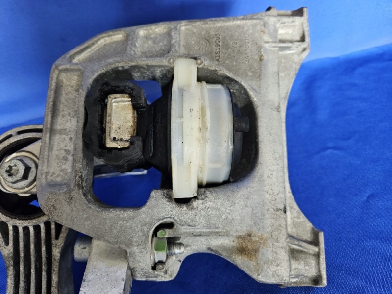 фото №7, Кронштейн подушка двигателя jumpy iii expert iii proace ii 2.0 bluehdi