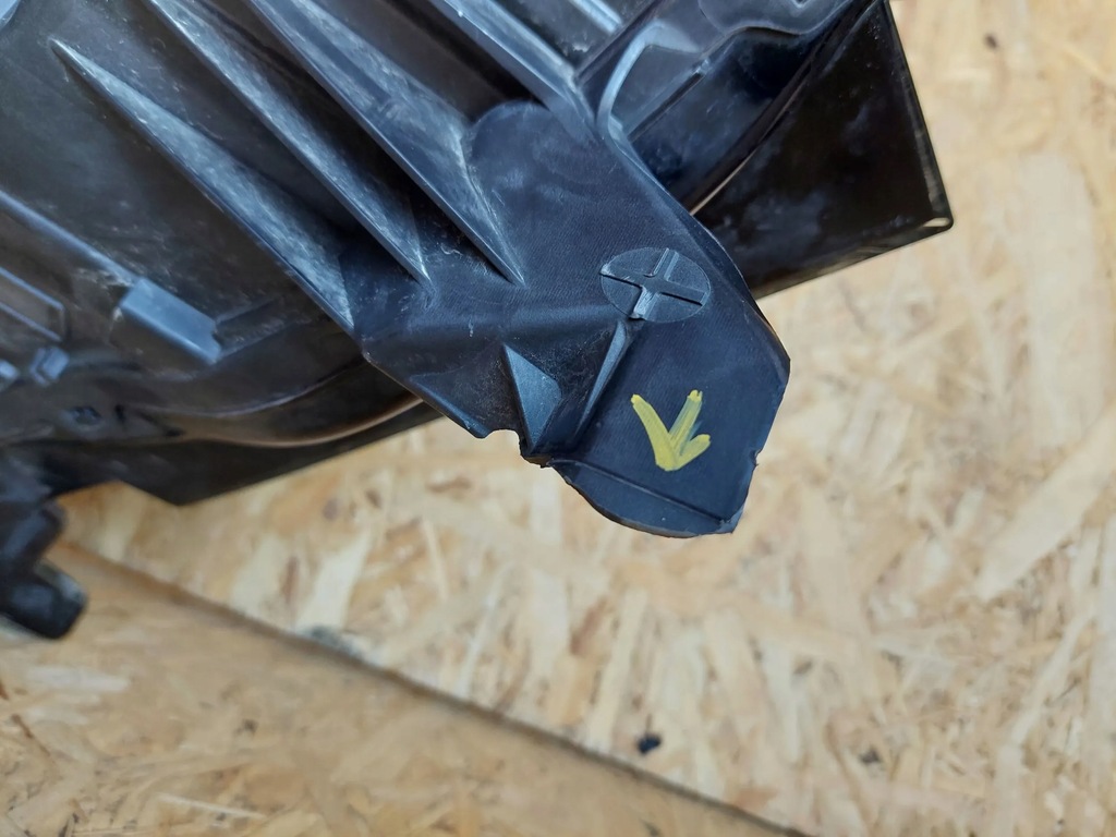 фото №14, Citroen c4 iii e-c4 2022 лампы передние