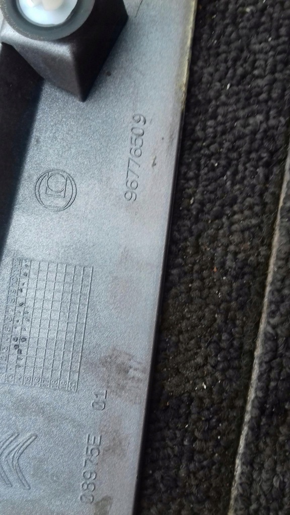 фото №8, Молдинг рамка стекло левый задняя c4 grand picasso ii