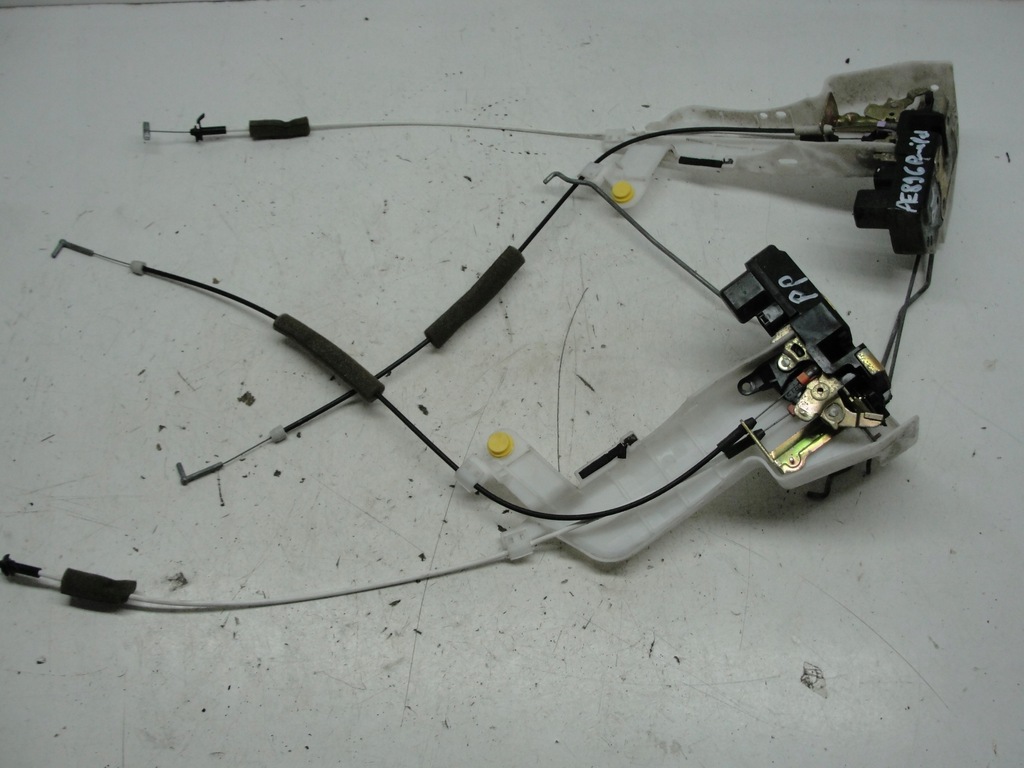 фото №1, Замок дверь перед chrysler pacifica 4.0 03-07r