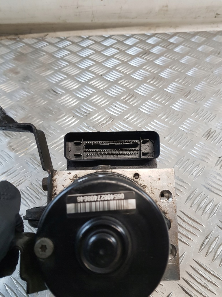 фото №8, Насос abs mazda 3 3m512c405ea