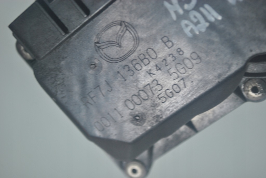 фото №7, Дросельна заслінка mazda 5 2.0citd rf7j136b0b 011000735g09