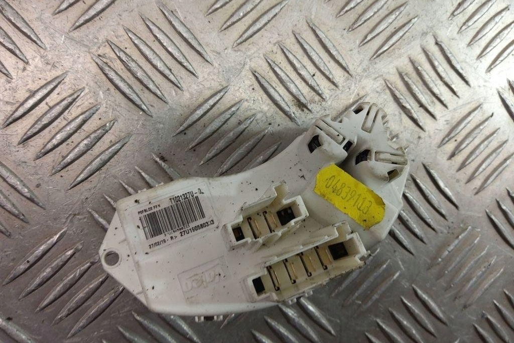 фото №12, Реле вентилятора отопителя bmw 3 coupe e92 t1021327u 2.0l дизель