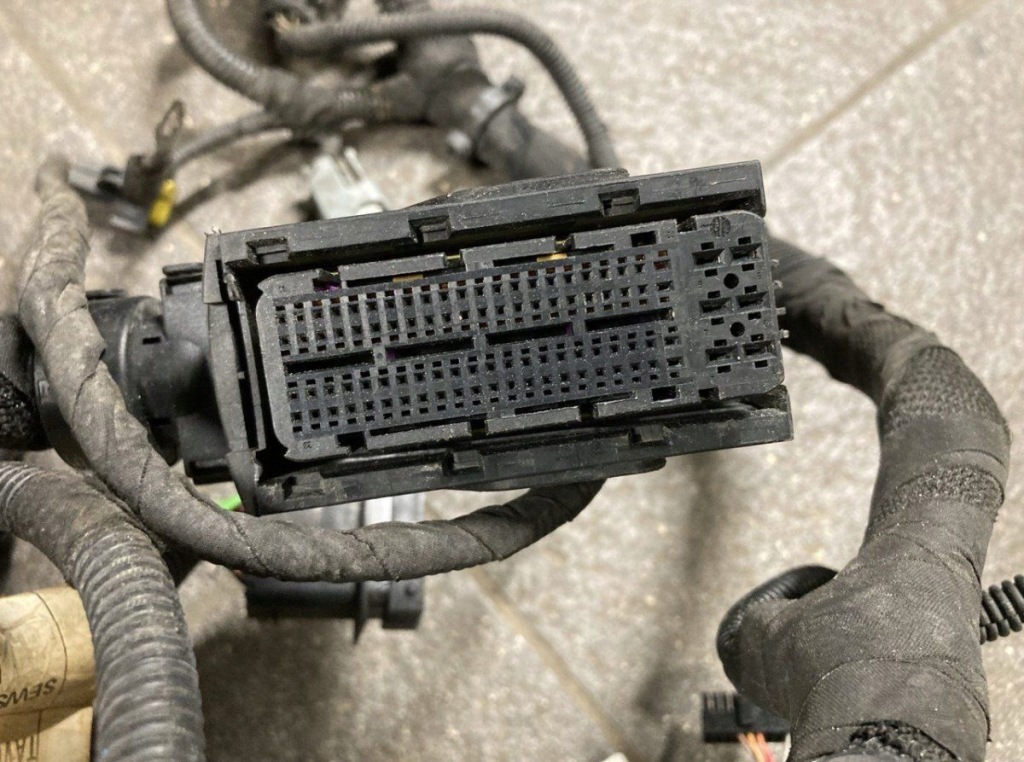 Джгут двигуна iveco daily 4th gen 5801393356 Ціна