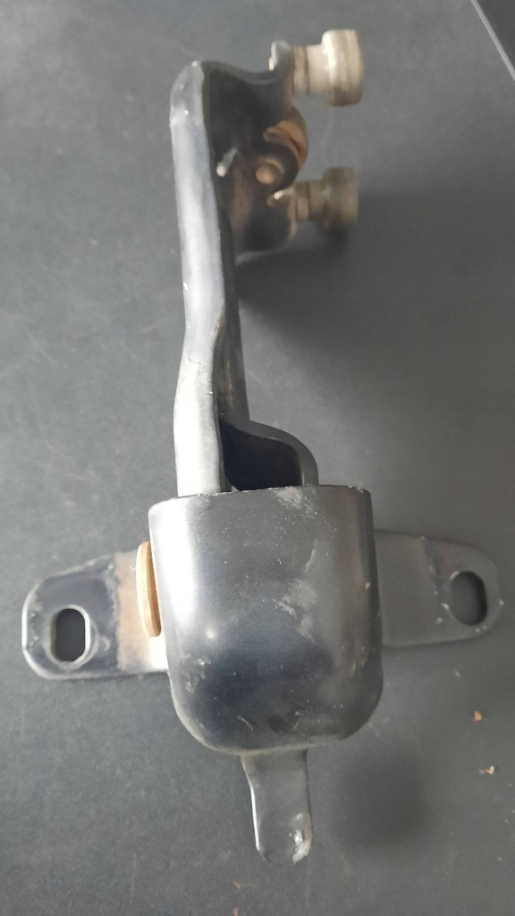 Купити Підрамник ролик двері бокових vito w639 a6397602347