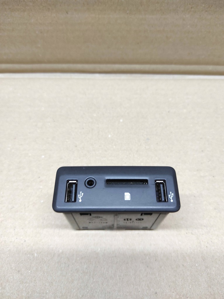 Купить Разъём usb aux sd renault talisman megane iv espace v koleos ii 280237081r