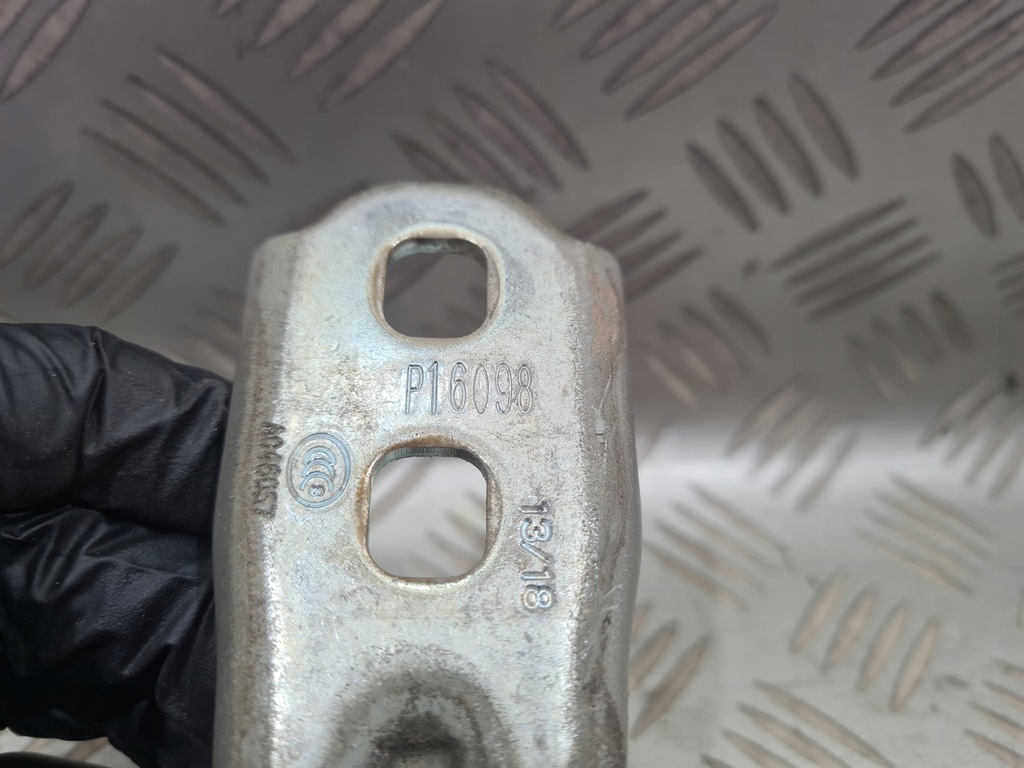 фото №6, Петли дверь левый перед opel astra k