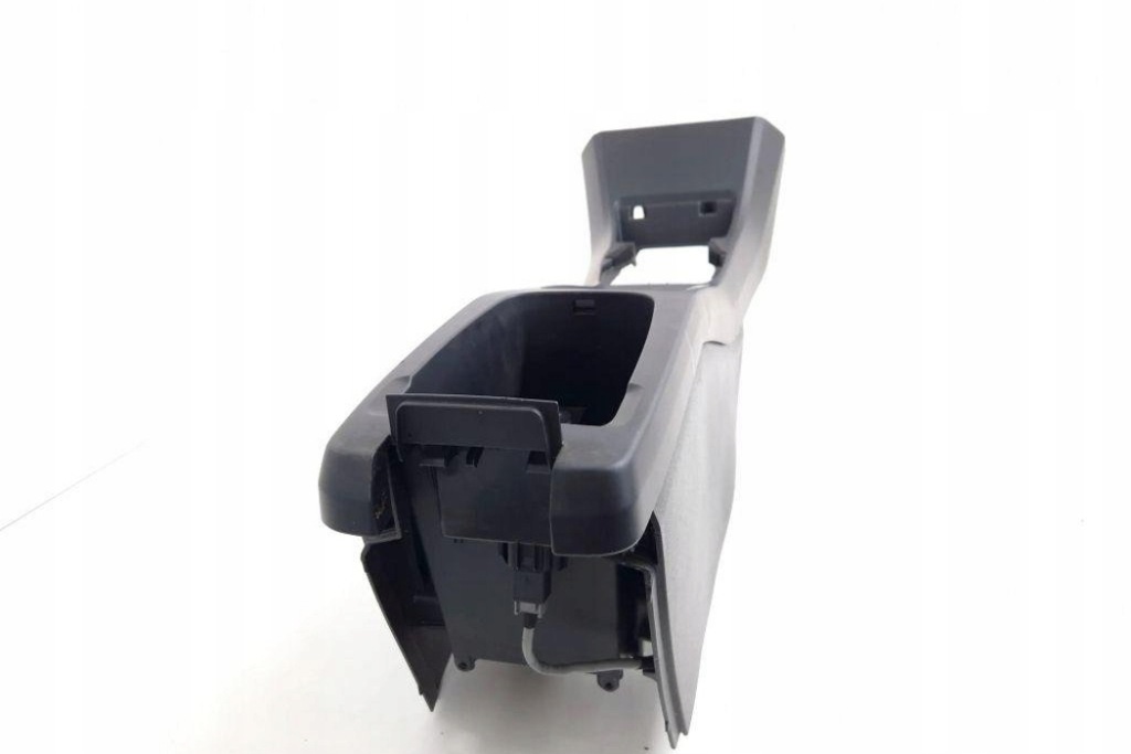 фото №9, Консоль приборная панель volvo v40 cross country 526 08632784 1.6l дизель 84kw