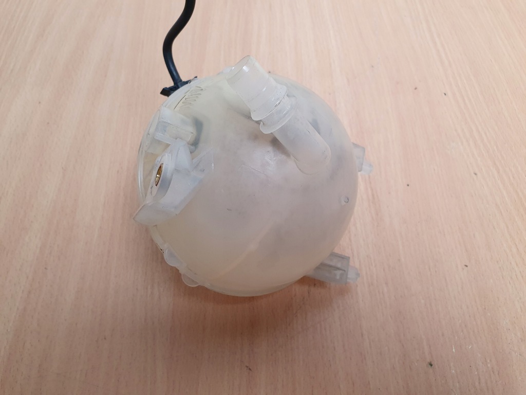 фото №7, Бак розширювальний wody berlingo iii partner ii