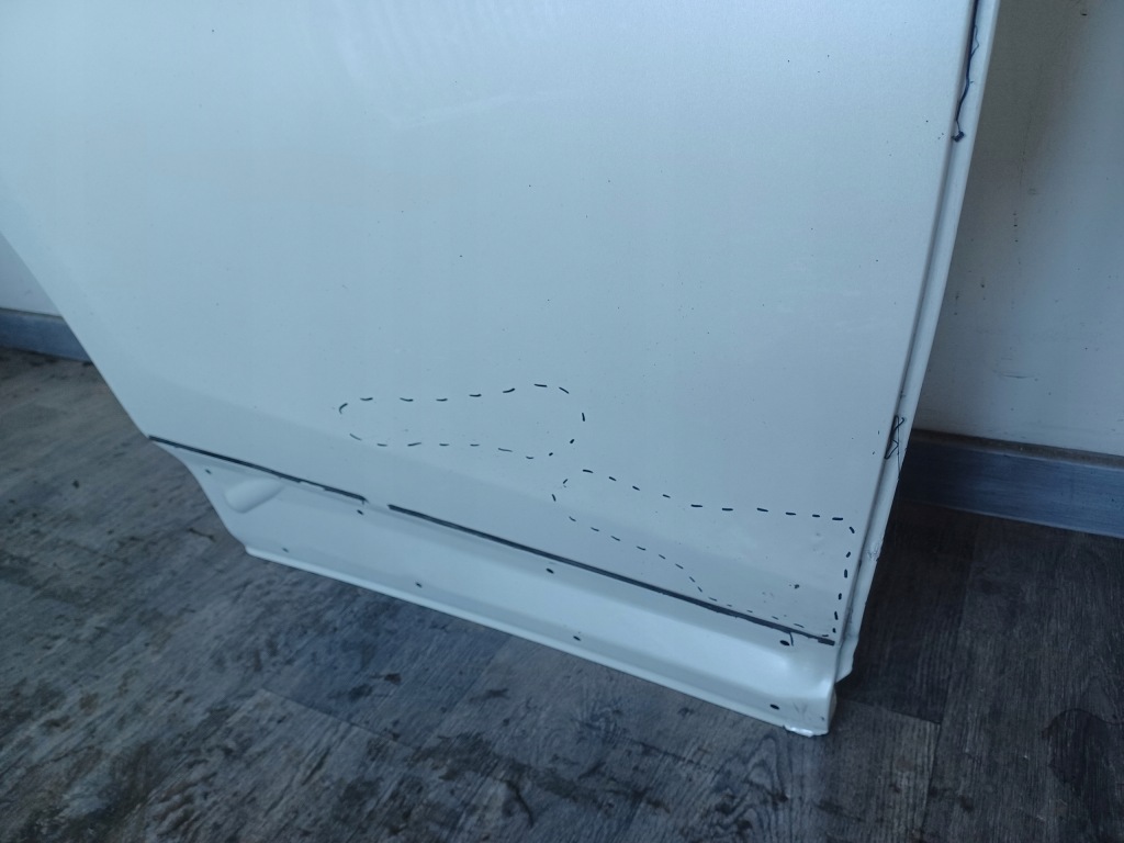 Дверь -- toyota rav4 rav-4 rva 4 iv 2013-2018 -- задняя правое  -- задняя правый Доставка