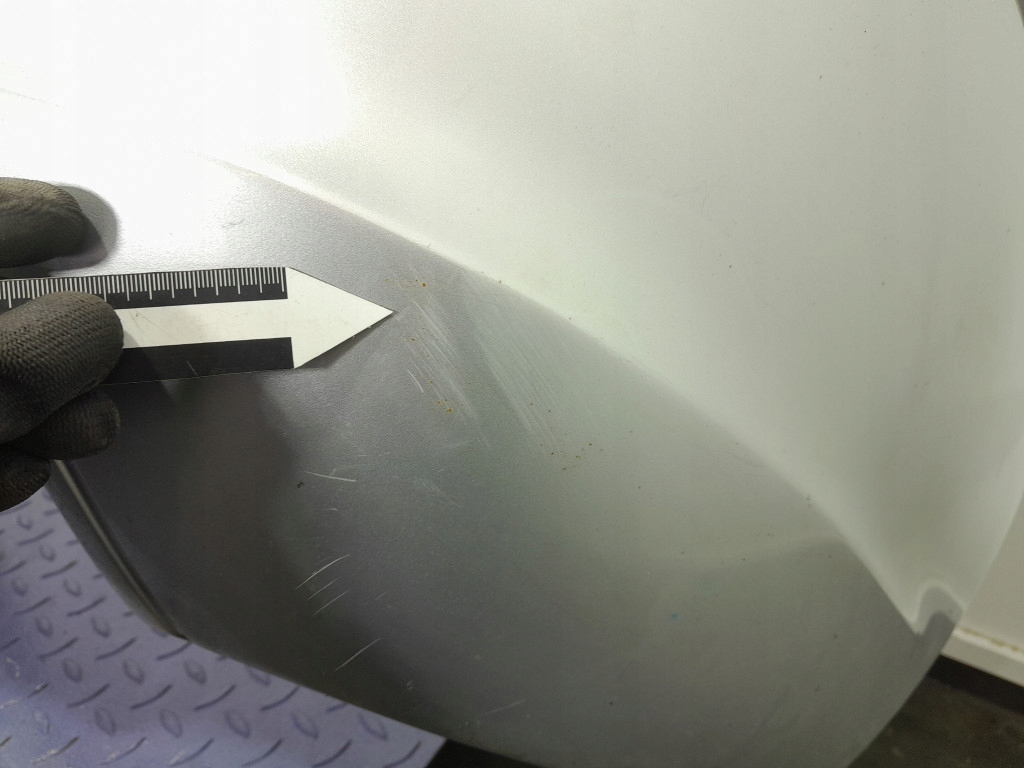 фото №9, Mercedes r w251 бампер задня задній 775