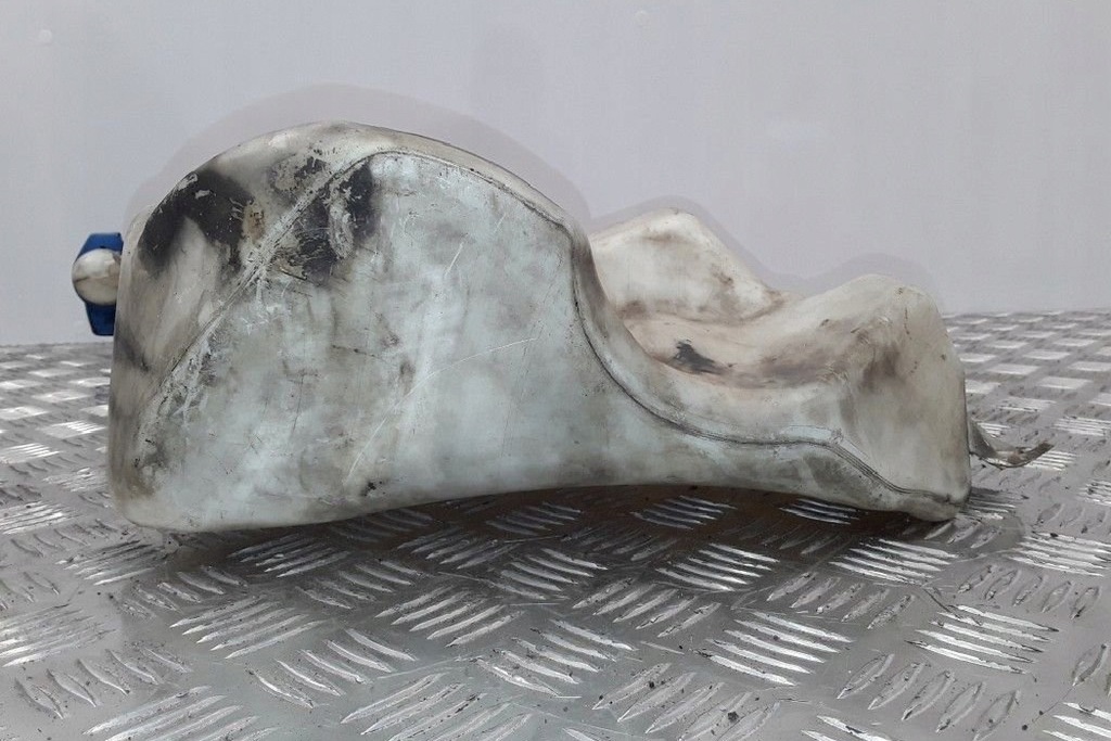 фото №11, Бачок омивача vw phaeton 3d_ 3d0955453k 3.0l дизель 165kw 2006