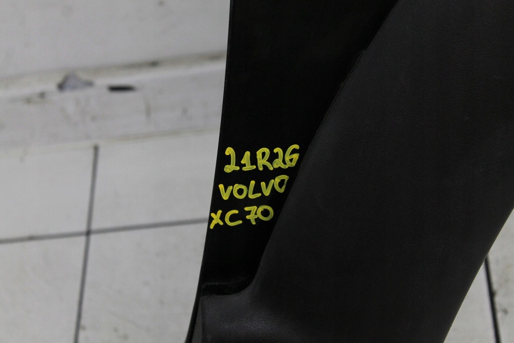 фото №6, Volvo xc70 i 2000r- крыло правый перед передний 465 - код лакокрасочного покрытия