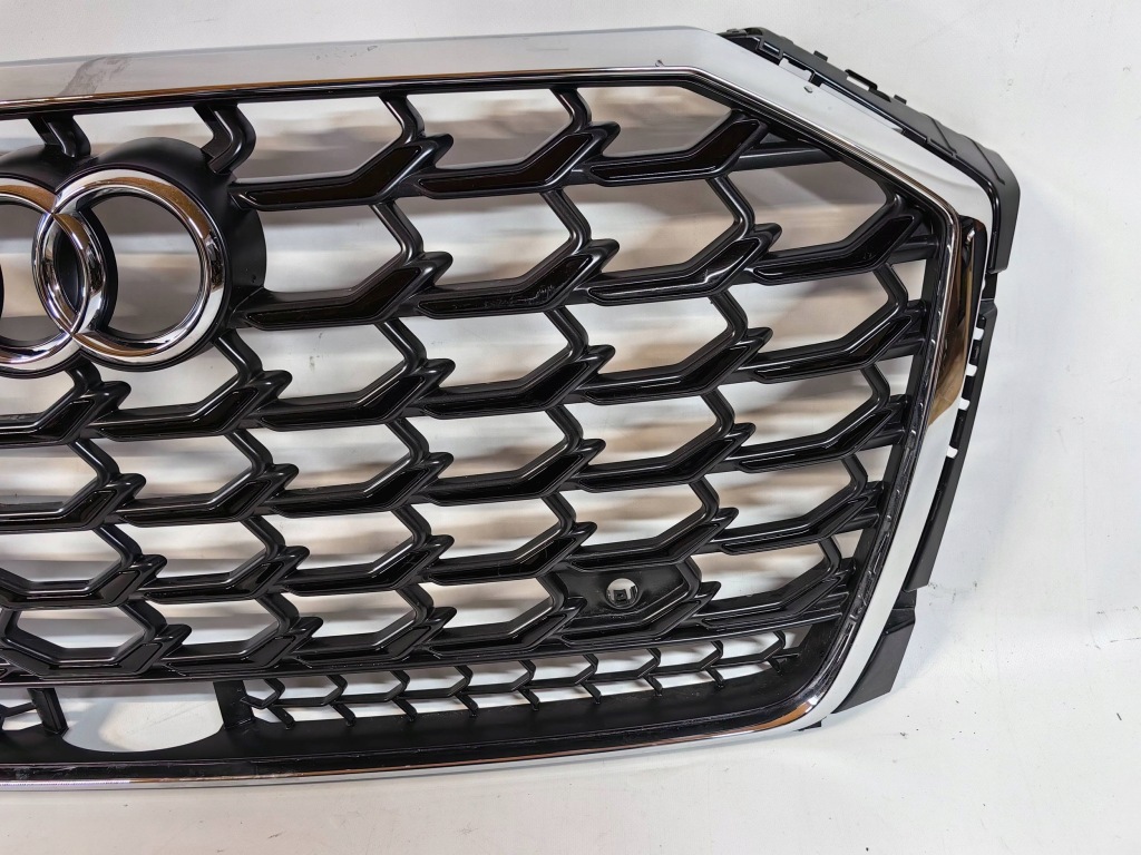 фото №2, Audi s8 d5 lift 4n - решётка радиатора решётка радиатора polecam