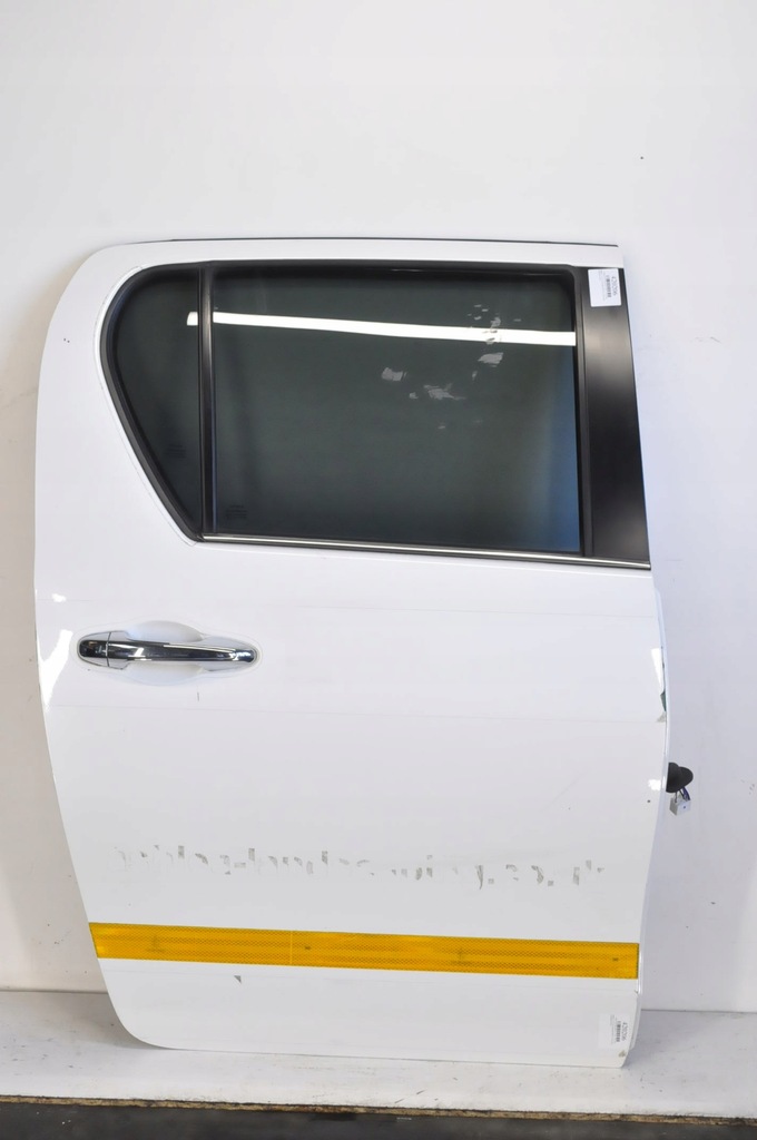 фото №1, Toyota hilux viii дверь правый задняя задние