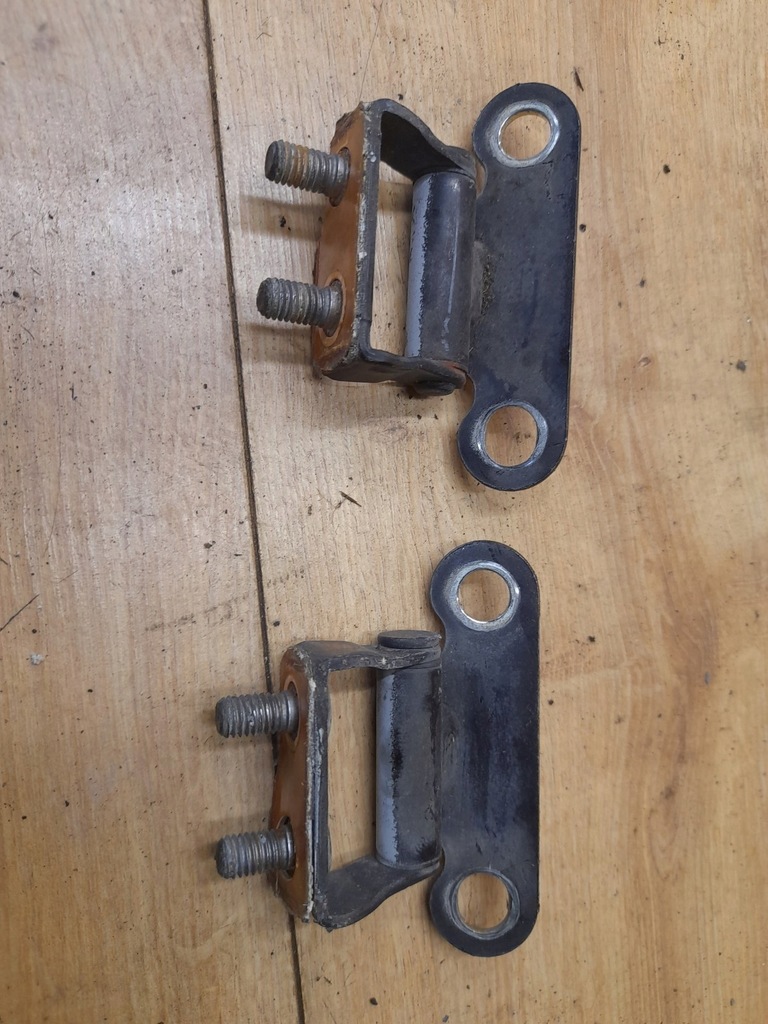 фото №1, Петли крышки багажника задняя комплект toyota verso