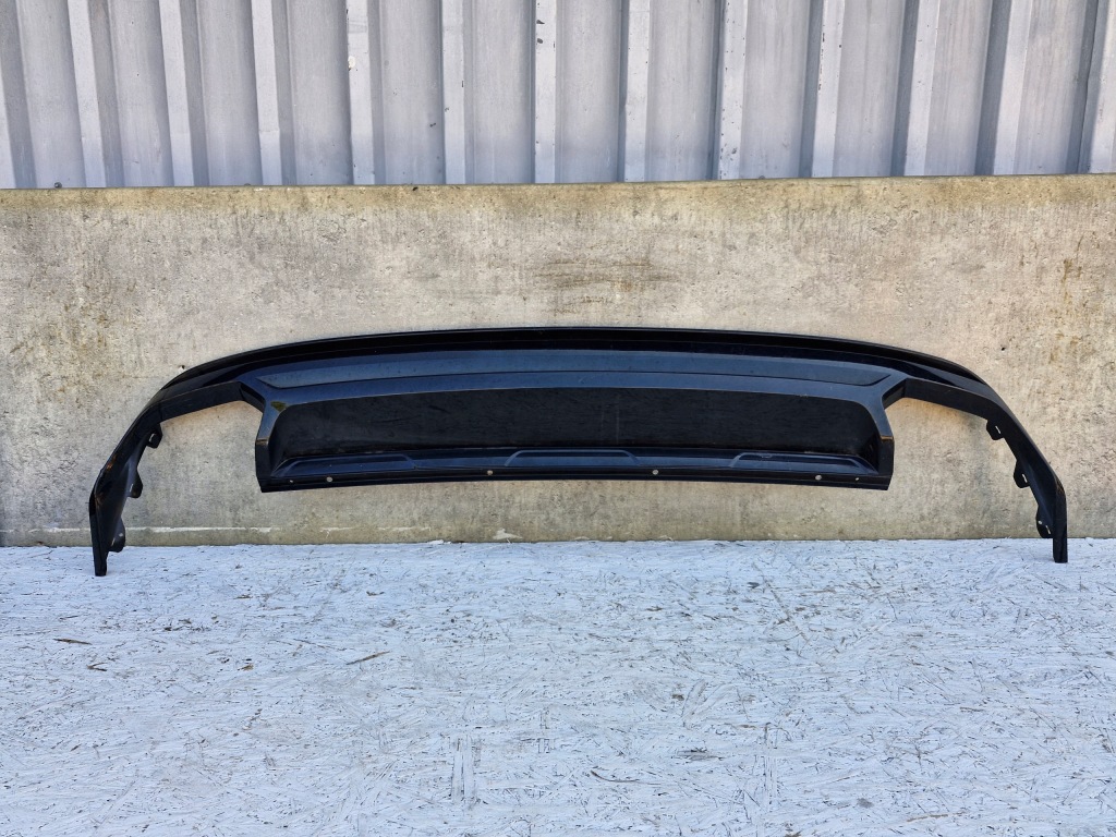Купить Vw touareg iii 760 r line спойлер накладка бампера задний  760807568e