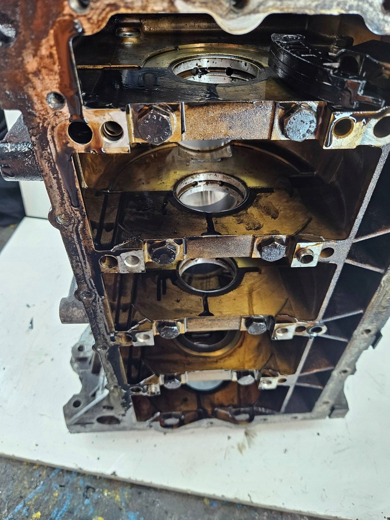 фото №9, Bmw 3 e90 e91 e87 x3 e83 2.0i n46b20by блок двигателя