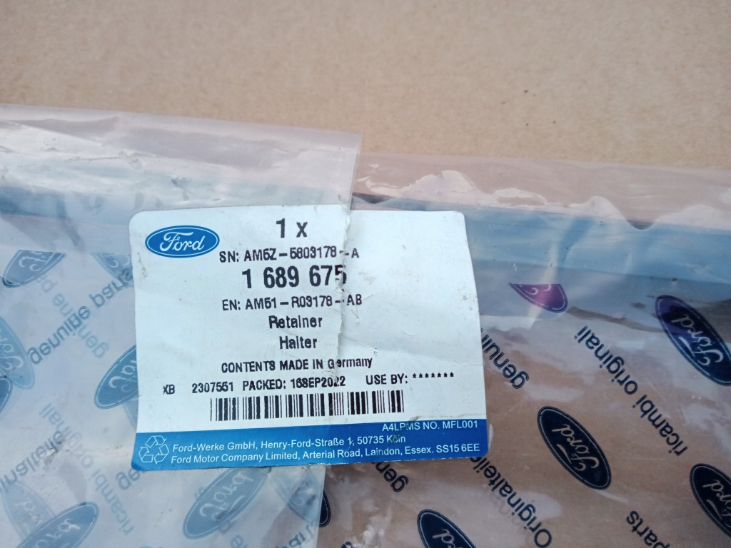 фото №2, Ford c-max mk2 правая молдинг стекло лобовое