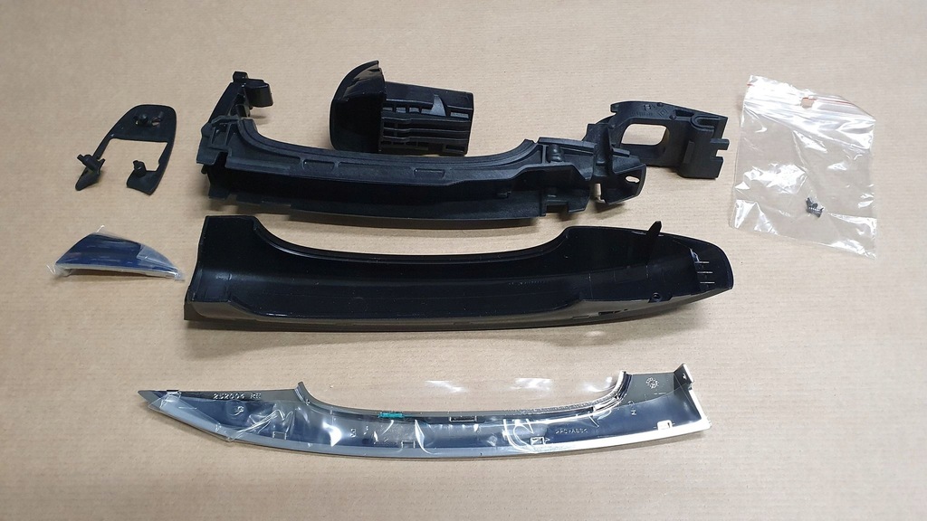 фото №4, Ручка zew.r megane iv перед правая 806061111r