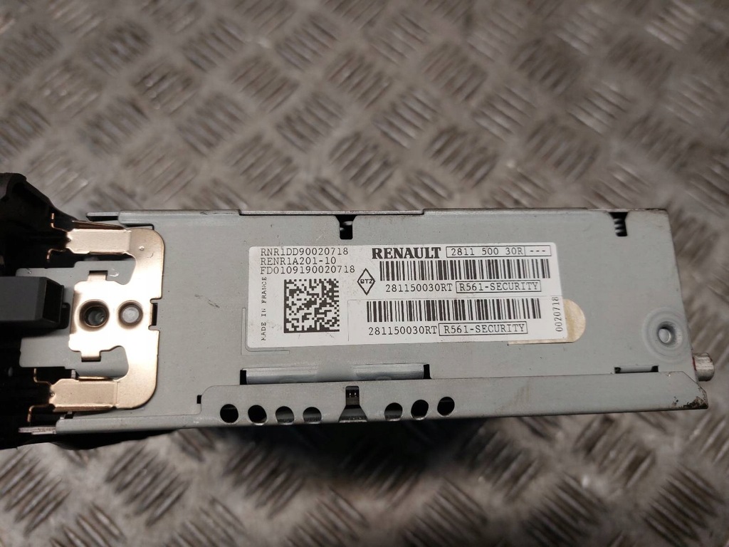 фото №4, Радио проигрыватель renault megane iii 281150030rt