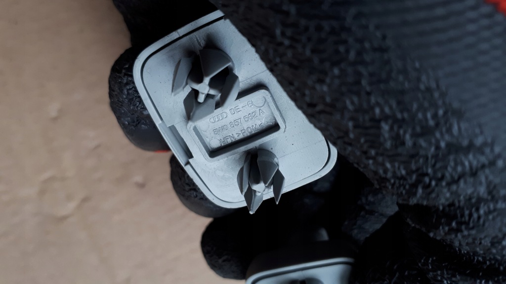 фото №6, A4 b9 8w кронштейн крепление крючок козырёк a5 8w q3