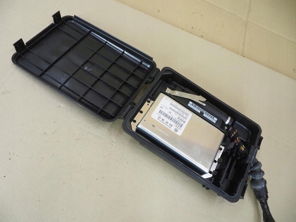 фото №15, Бортовой компьютер коробки передач audi a4 b5 8d0927156cr