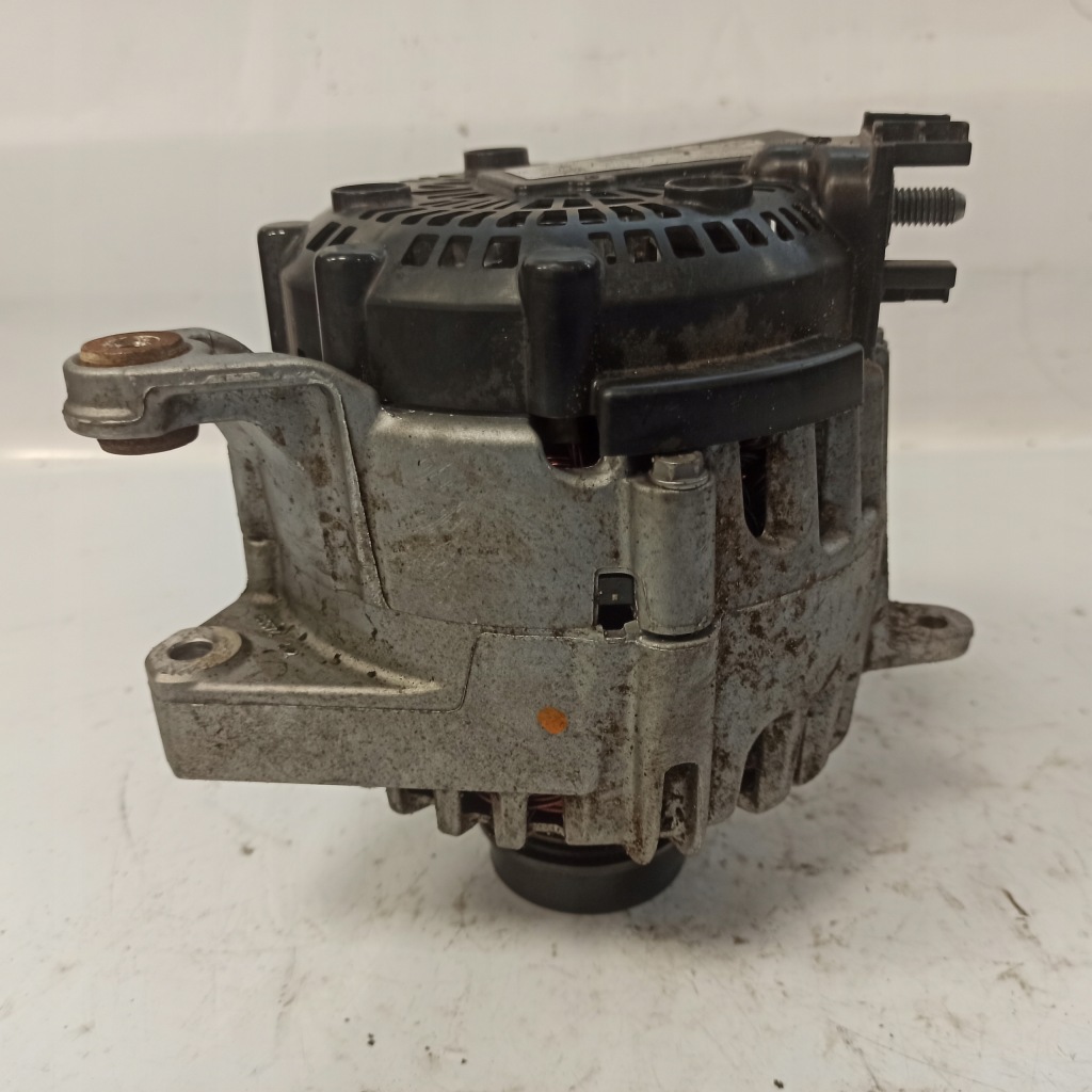 Opel astra k v 1.2t генератор 39218019 пошкоджений пластик роз'єми Доставка