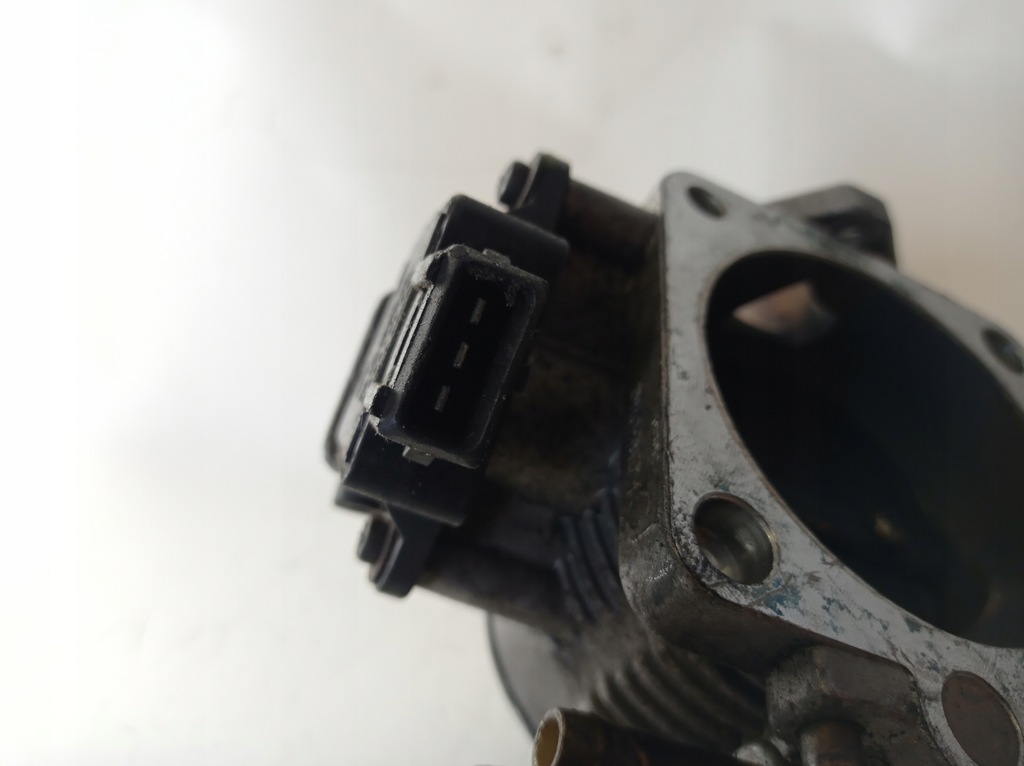 фото №5, Дроссельная заслонка opel vectra b 2.0 b 0280122001