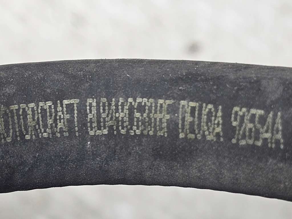 Купить Mercury mariner 06-10 шланг охлаждение двигателя 8l84-8c633 америка