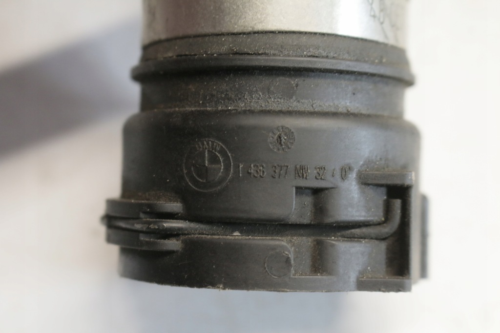 фото №8, Waz труба радіатора bmw x5 f15 bmw 3 e90 e91 bmw 5 f10 f11 2.0d 1436377