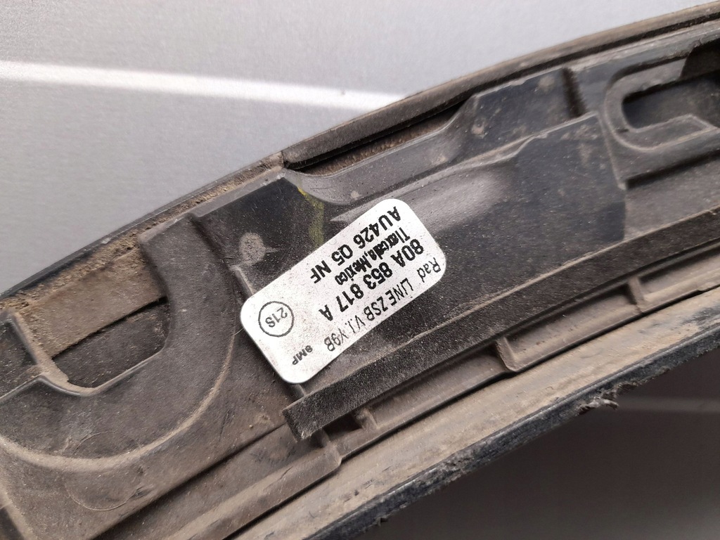 фото №7, Audi q5 sq5 2018 задняя сторона левая молдинг крыла заднего