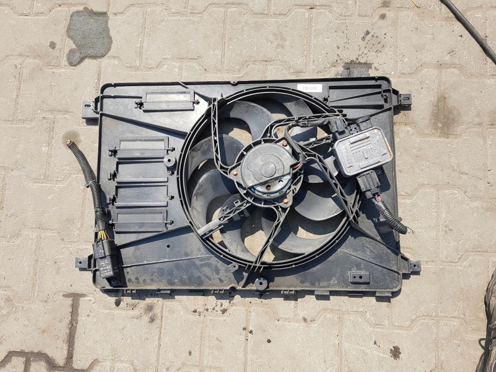 фото №1, Volvo v60 i lift 2.0 d вентилятор радиатора