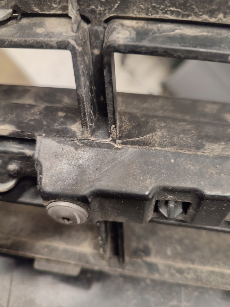 фото №12, Vw tiguan ii 5nn853653 lift rline r-line решётка радиатора решётка радиатора led