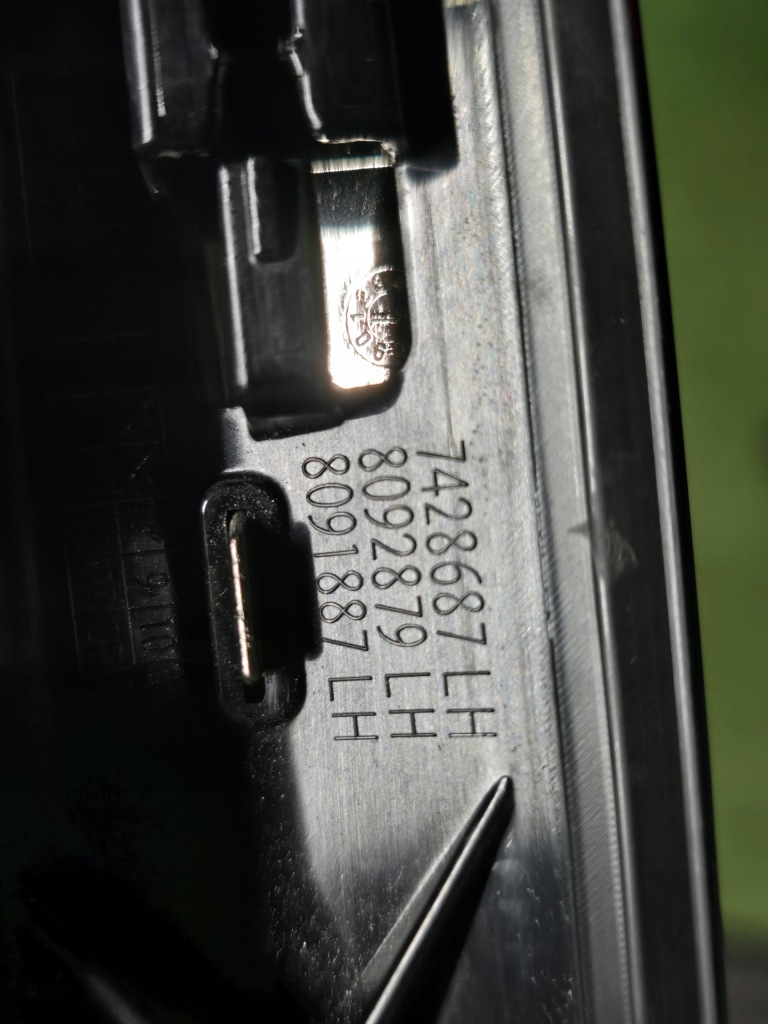 Молдинг дверь левая перед bmw x7 g07 7428687 Киев