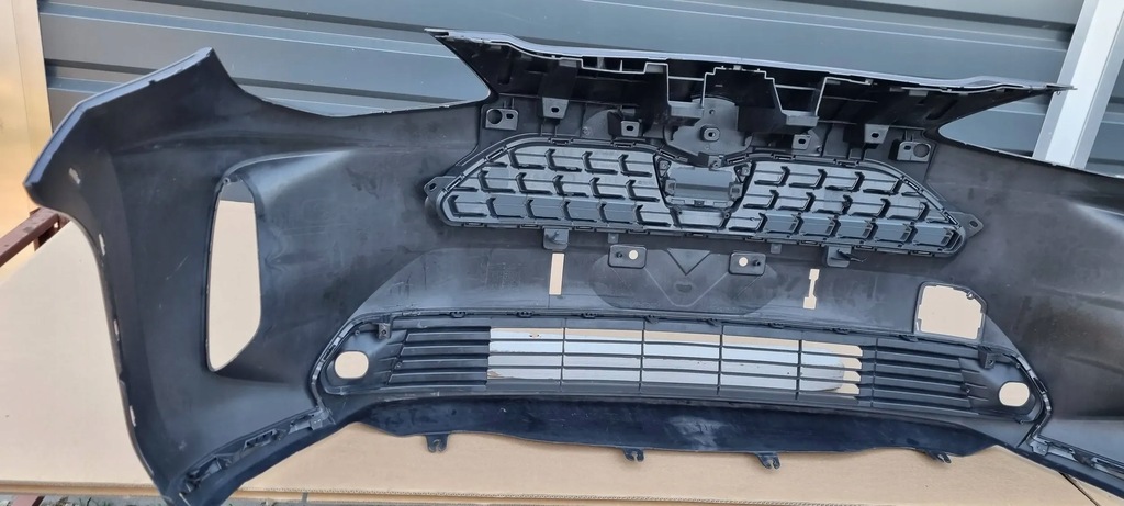 фото №12, Toyota yaris cross 2020- бампер перед оригинал g164